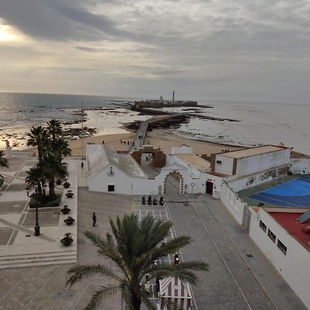 Апартаменты Puerta De La Caleta Кадис Экстерьер фото